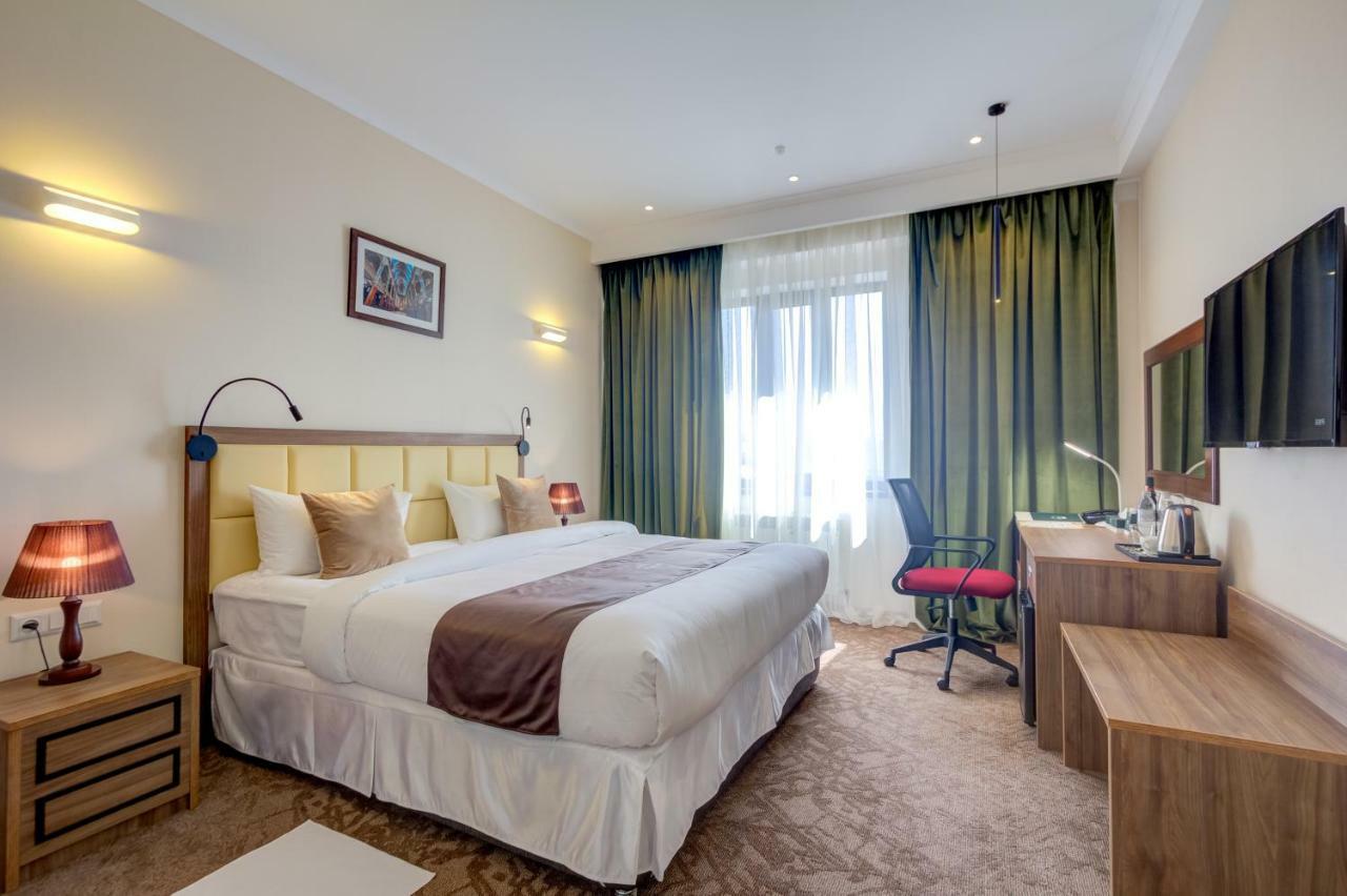 Garden Hotel & Spa Bishkek Exterior foto