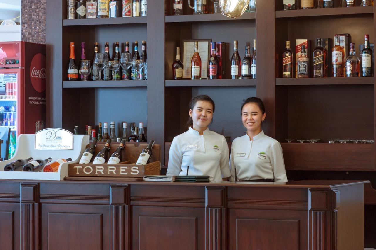 Garden Hotel & Spa Bishkek Exterior foto